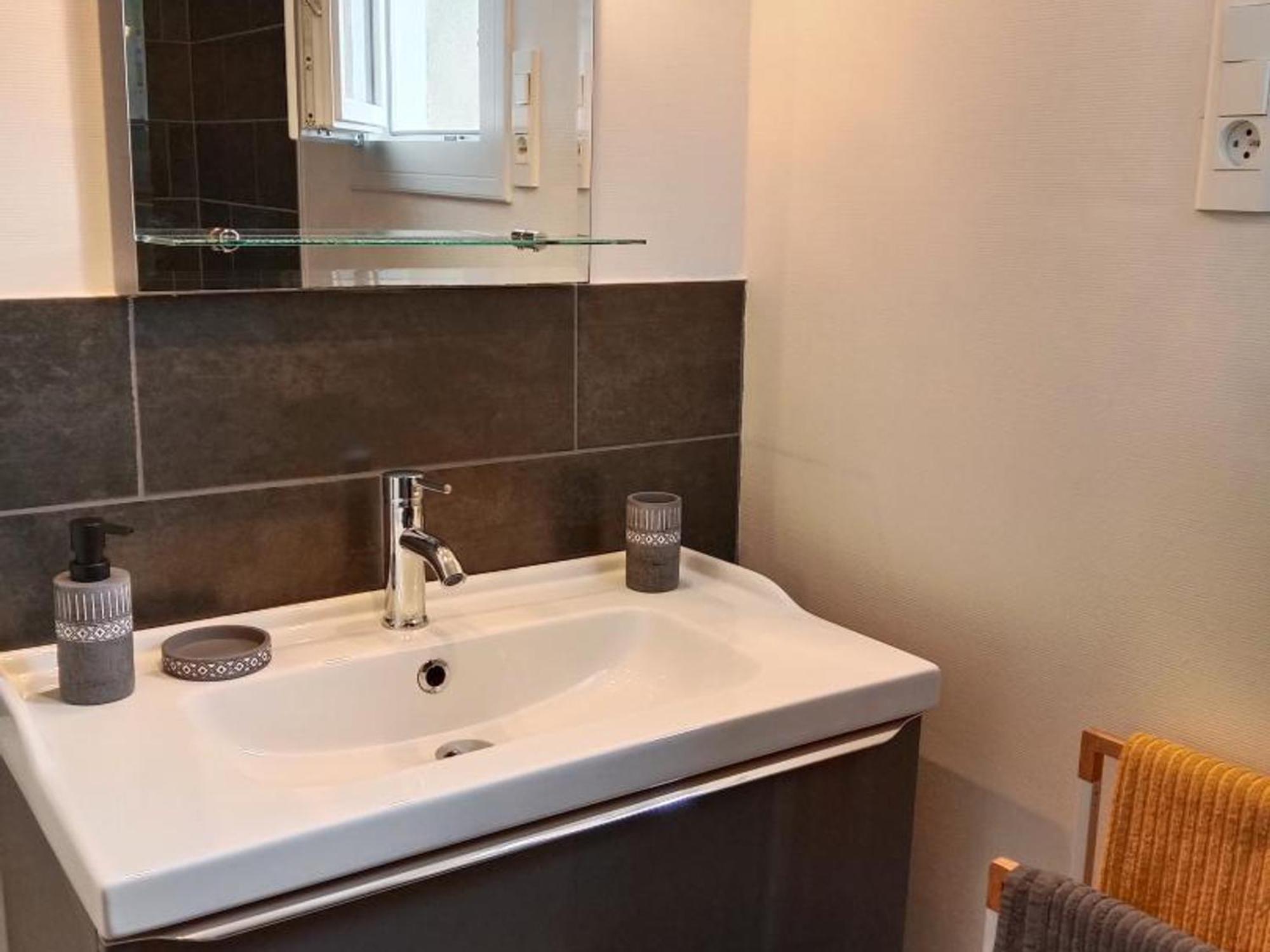 Maison Renovee Proche Vichy : 3 Chambres, Cour Fermee, Tout Inclus, Ideal Curistes Et Activites Naturelles - Fr-1-489-481 Bellerive-sur-Allier Eksteriør bilde